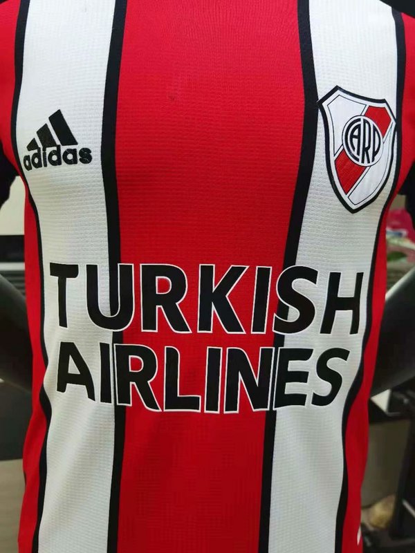 River Plate's second away